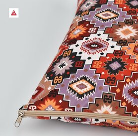 Ukrasna jastučnica etno v41